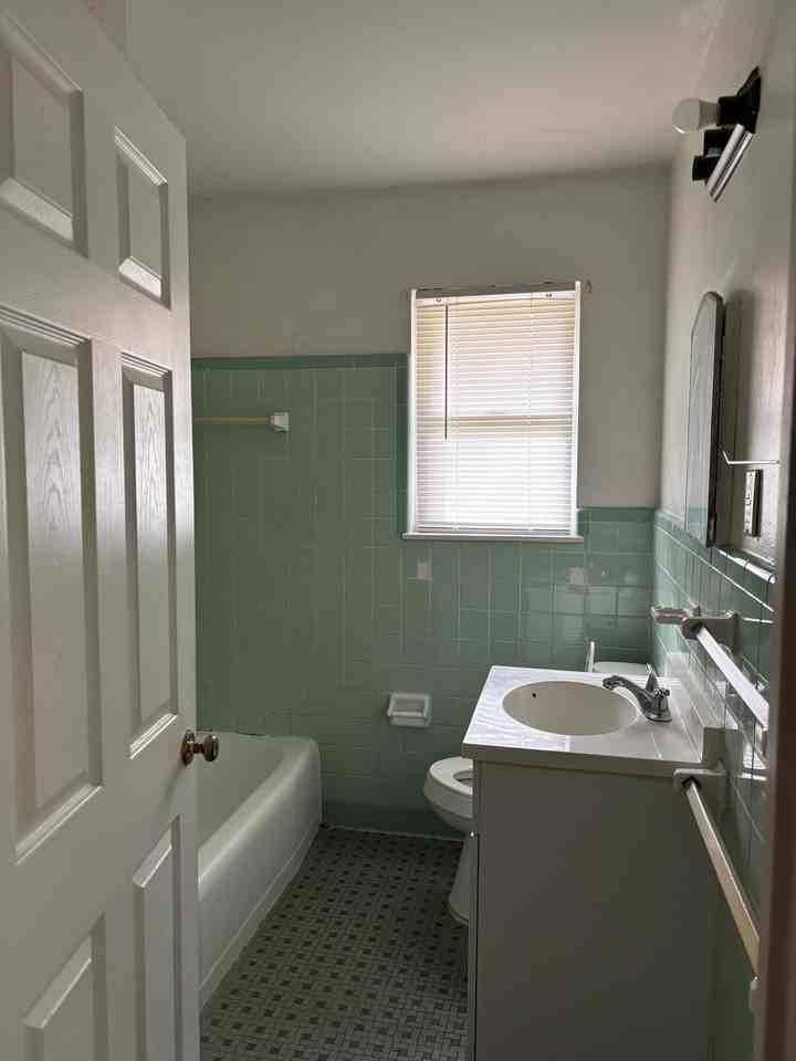 2506 Belmont Dr #1 - Photo 6 of 6