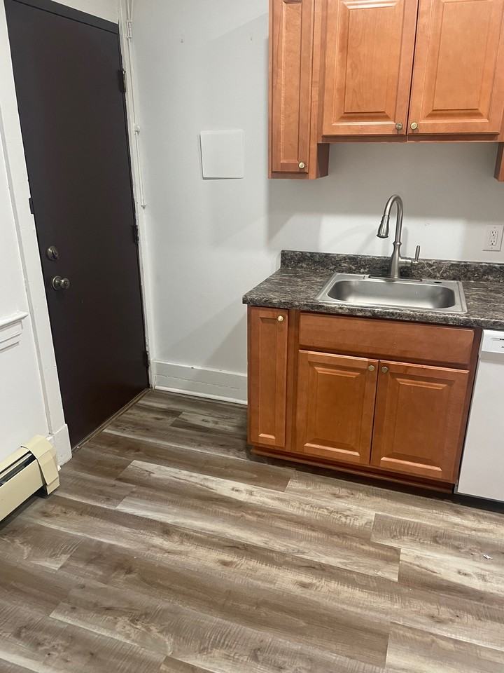 2809 Neeld Ave #1 - Photo 5 of 8