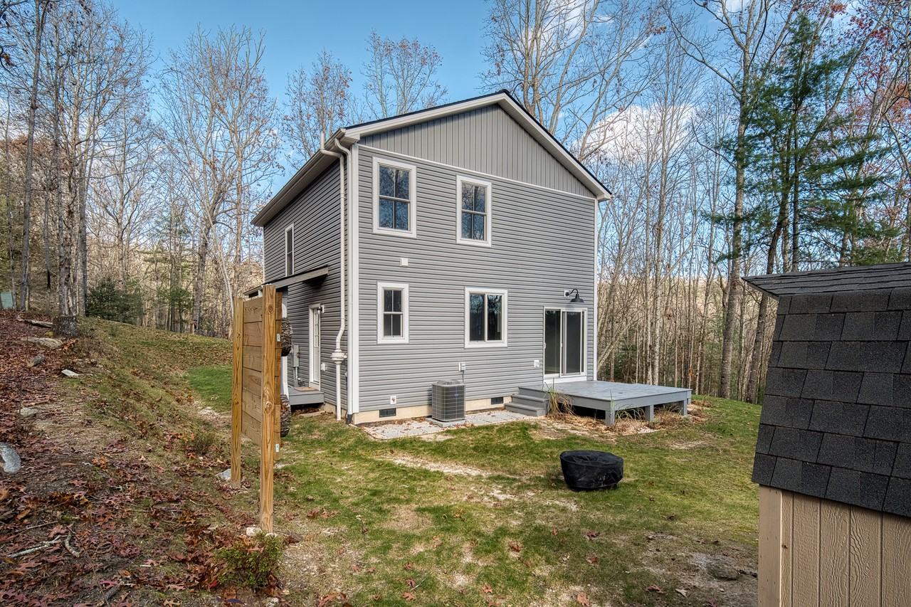 44 Sherwood Village Ct #1 - Photo 2 of 10