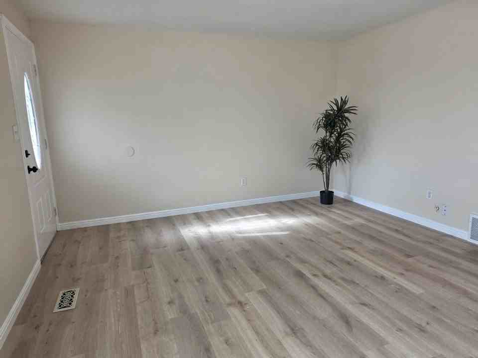 3264 Ws - Photo 7 of 31