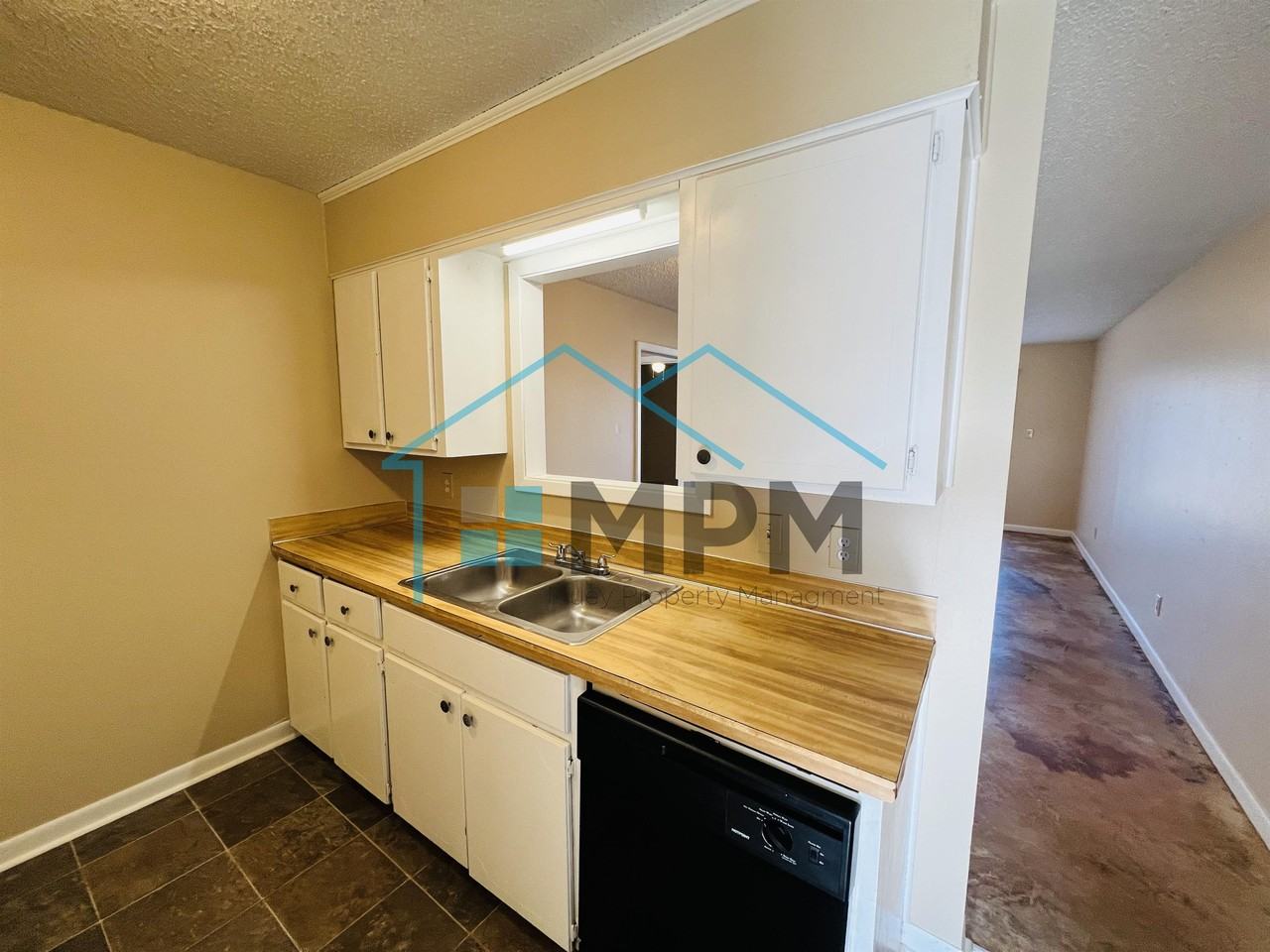 311 Woodale Dr #10 - Photo 6 of 10