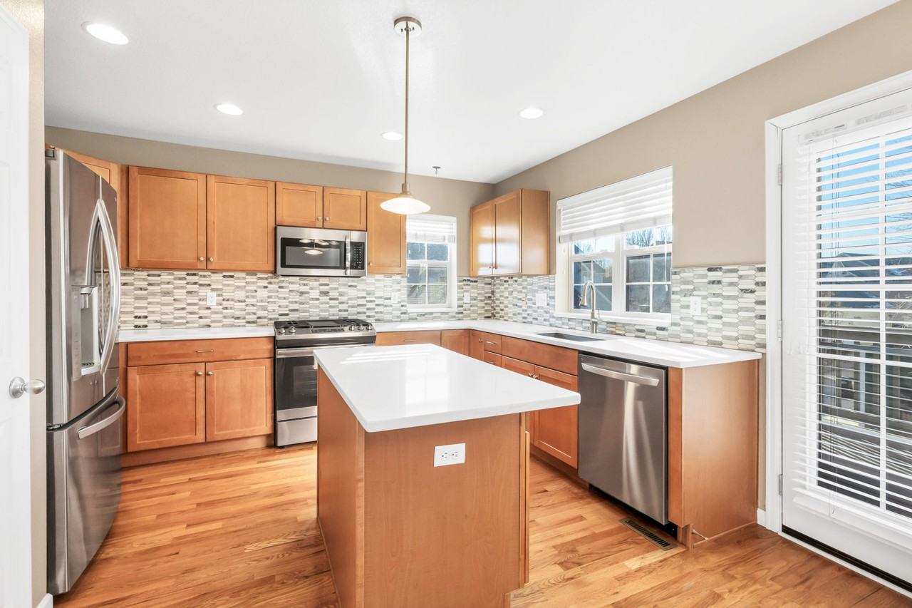 2933 Central Park Blvd #1 - Photo 7 of 25