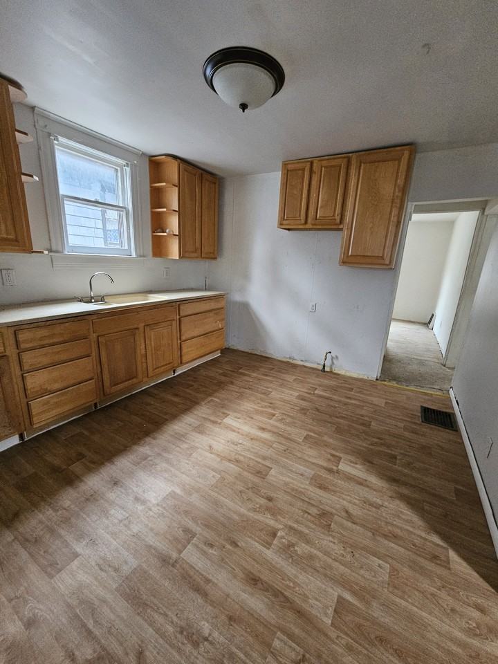 1913 E Prairie St #1 - Photo 2 of 19