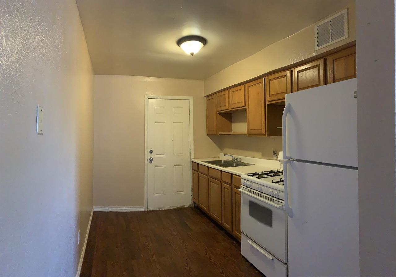 3525 Sheridan St #6 - Photo 2 of 9