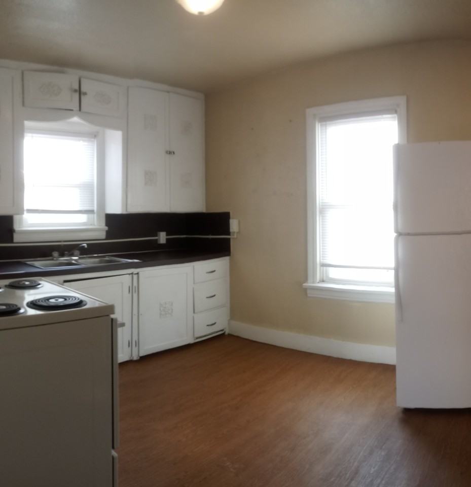 1104 1/2 Wallace St #1104-5 - Photo 3 of 5