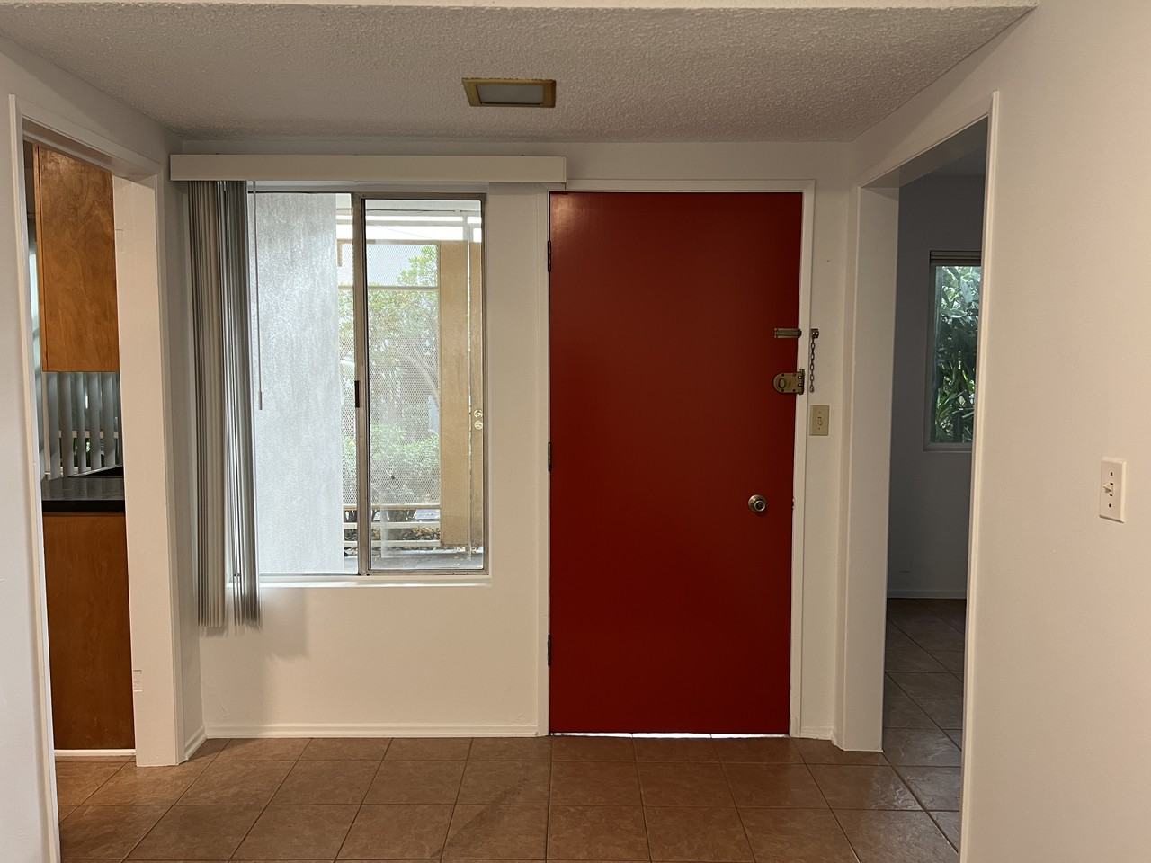 1434 25th Street #2 - Photo 4 of 18