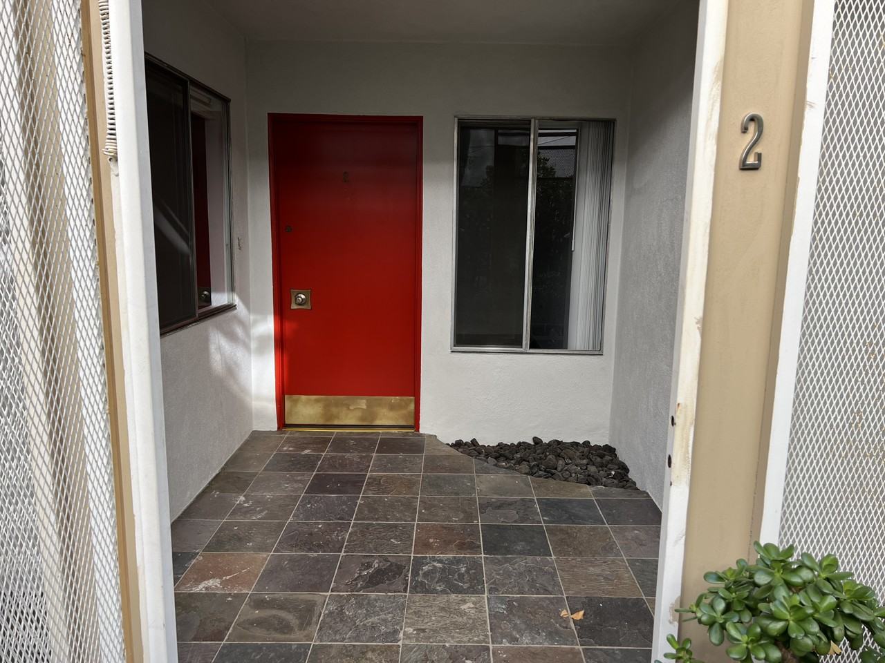 1434 25th Street #2 - Photo 3 of 18