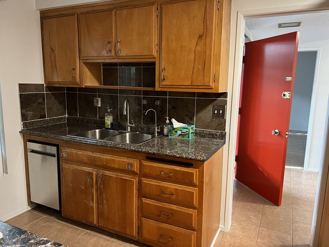 1434 25th Street #2 - Photo 5 of 18