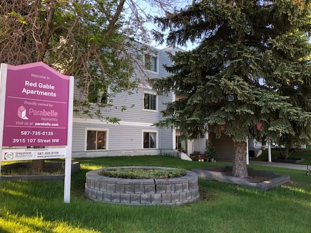 Red Gable - Photo 3 of 10