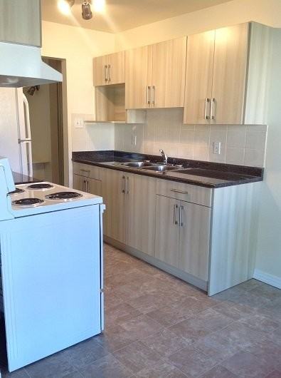 Red Gable - Photo 4 of 10