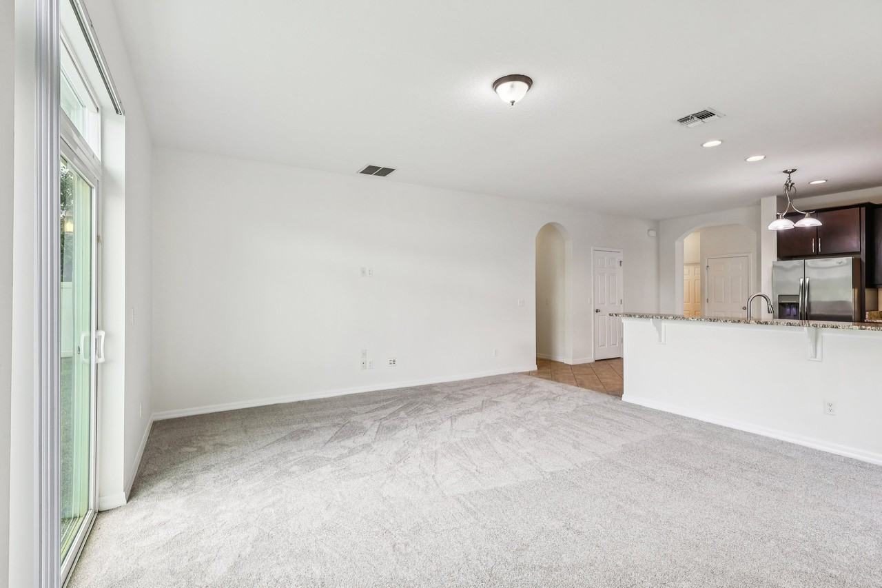 1126 Maumee St #1126 - Photo 5 of 26