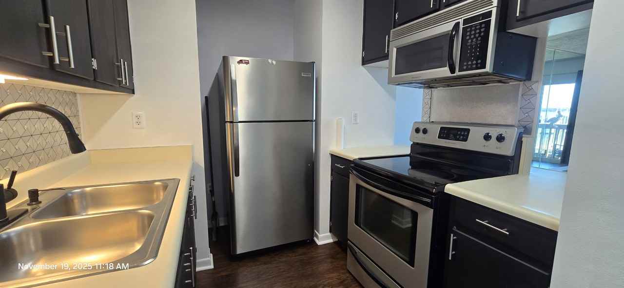 5505 Sun Harbor Rd #1 - Photo 7 of 15