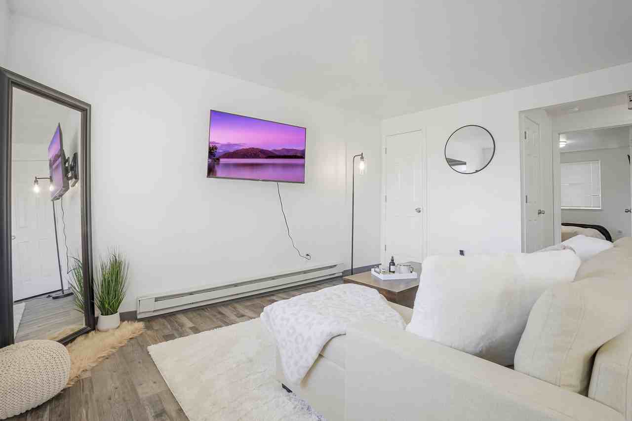 1250 Burton Ave #4 - Photo 6 of 15