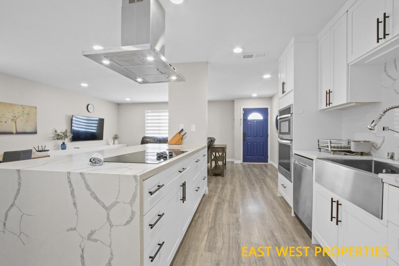 6942 Santa Rita Ave #1 - Photo 3 of 33