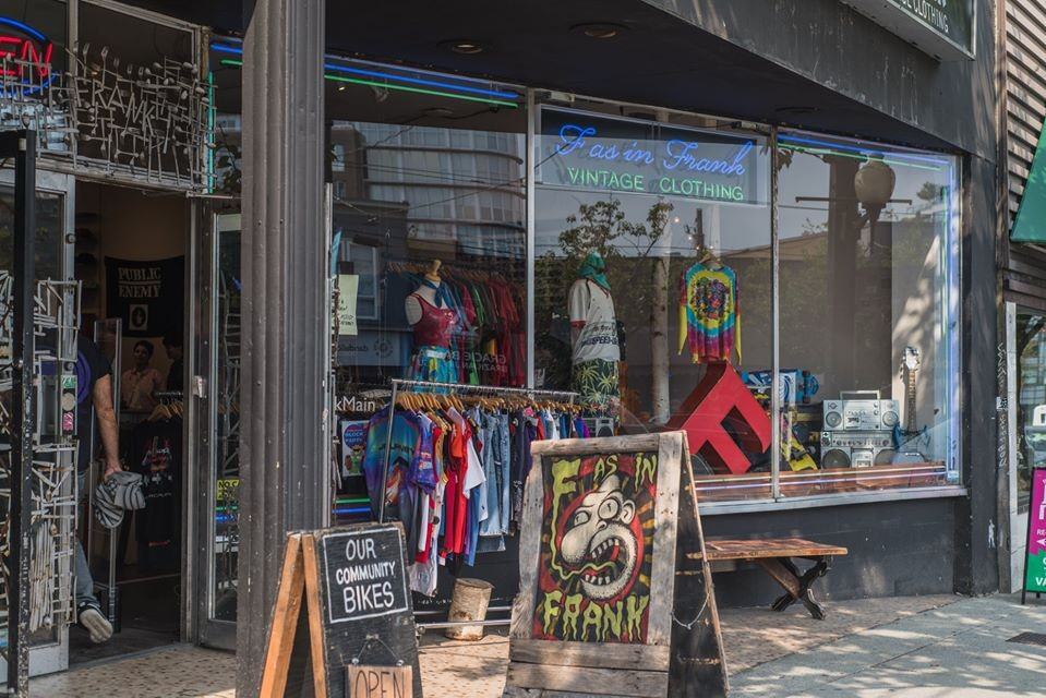 43 11th Ave E - Photo 5 of 27