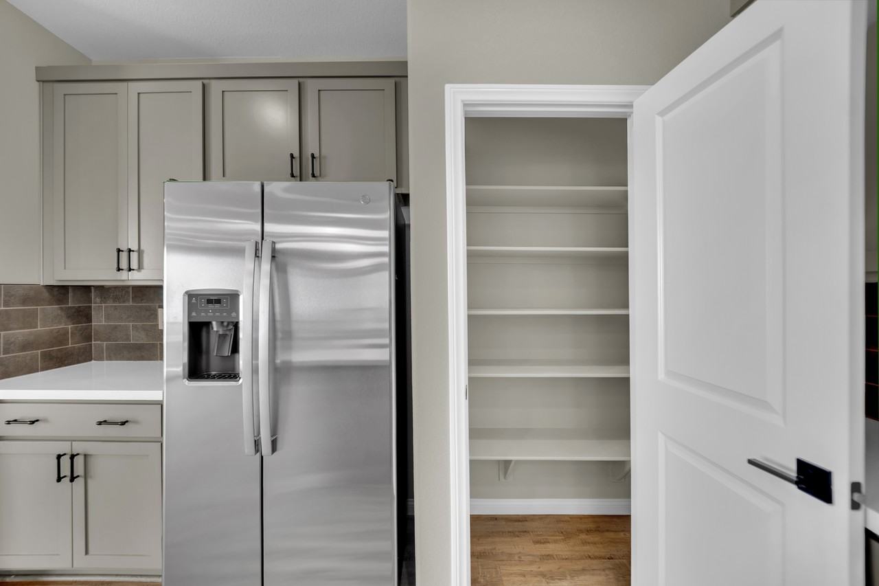 1749 South Desert Foothills Drive #1 - Photo 7 of 28