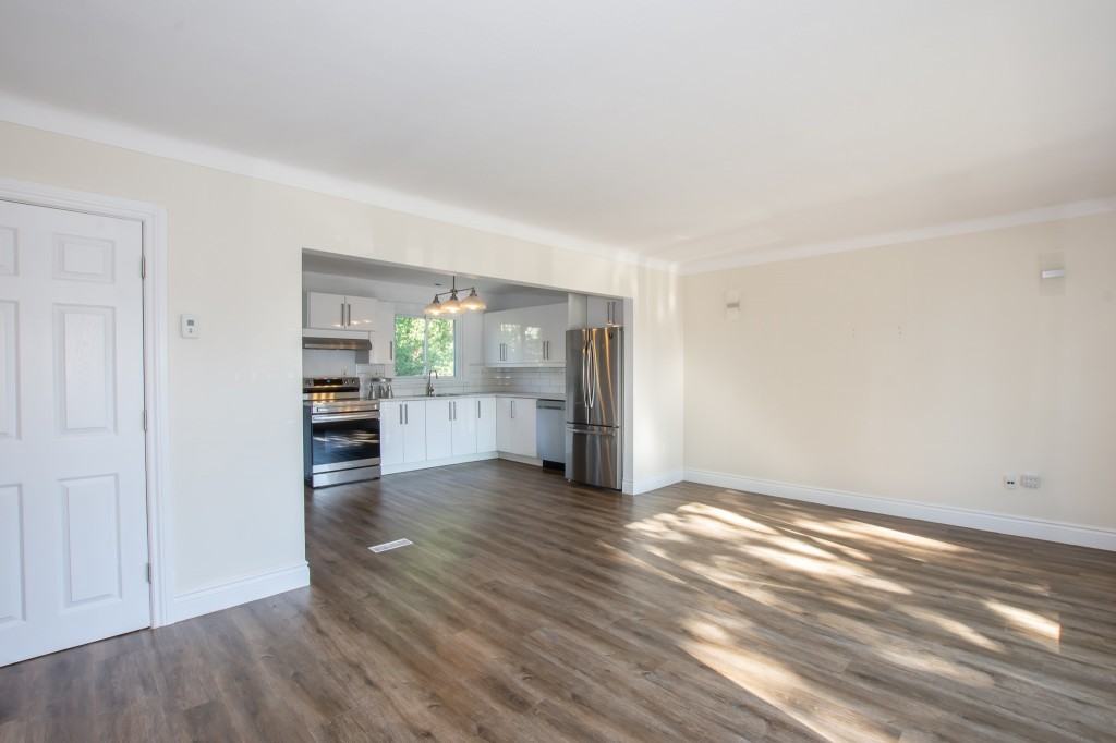 1 Montgomery Ave - Photo 2 of 32