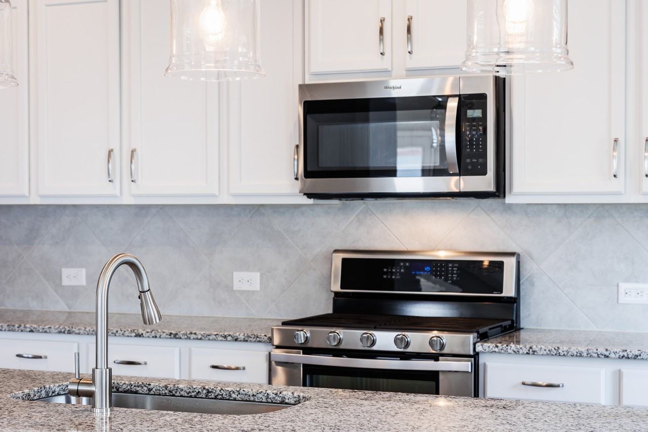 628 Metro Sta #1 - Photo 6 of 37