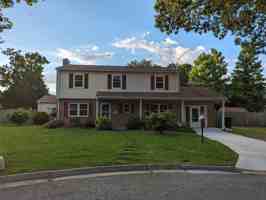 featured image of 200 Green Springs Ct #1