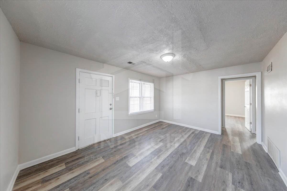 2854 S Keystone Ave #1 - Photo 6 of 16