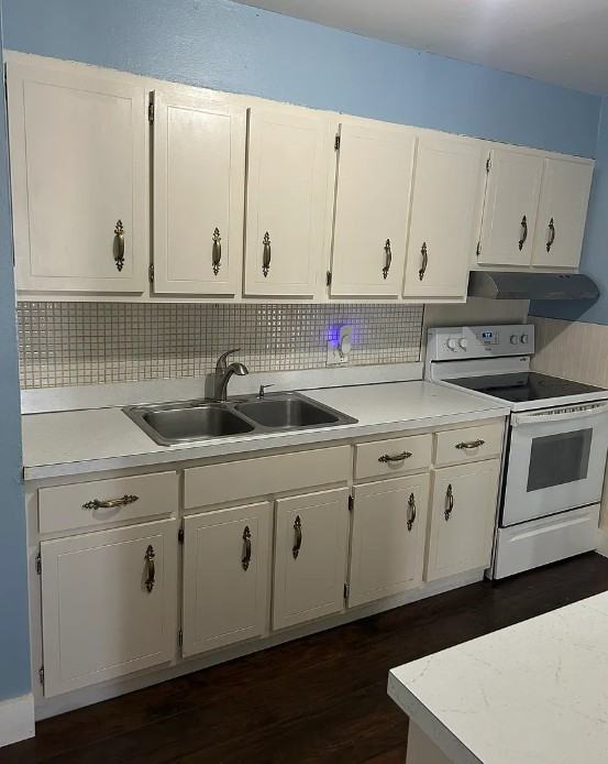 3341 Marmary LaneSt Ann #1 - Photo 2 of 20