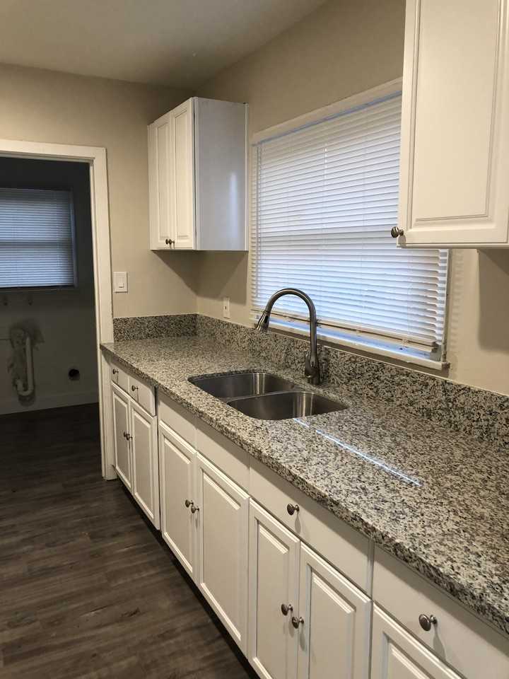 7333 Olive Tree Ln #7333 - Photo 7 of 19