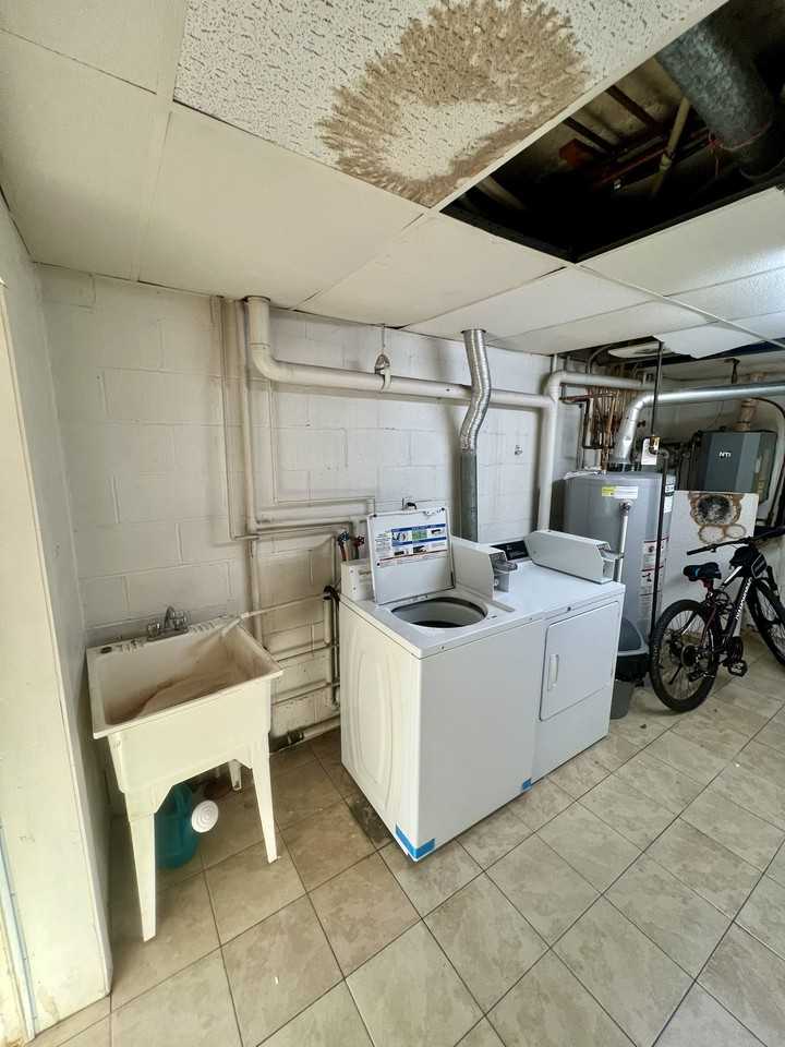 47 Beechwood Cres #B - Photo 6 of 19