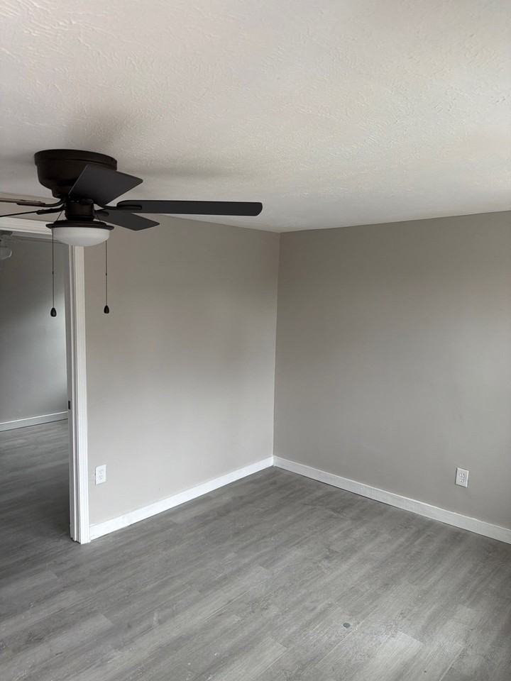 1320 Johnston St #1 - Photo 3 of 7