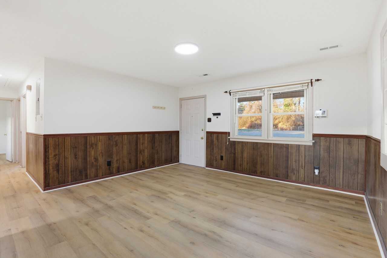 2610 Hill Circle Dr #1 - Photo 5 of 15