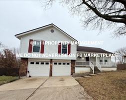 featured image of 1213 Ne Ball Dr #1