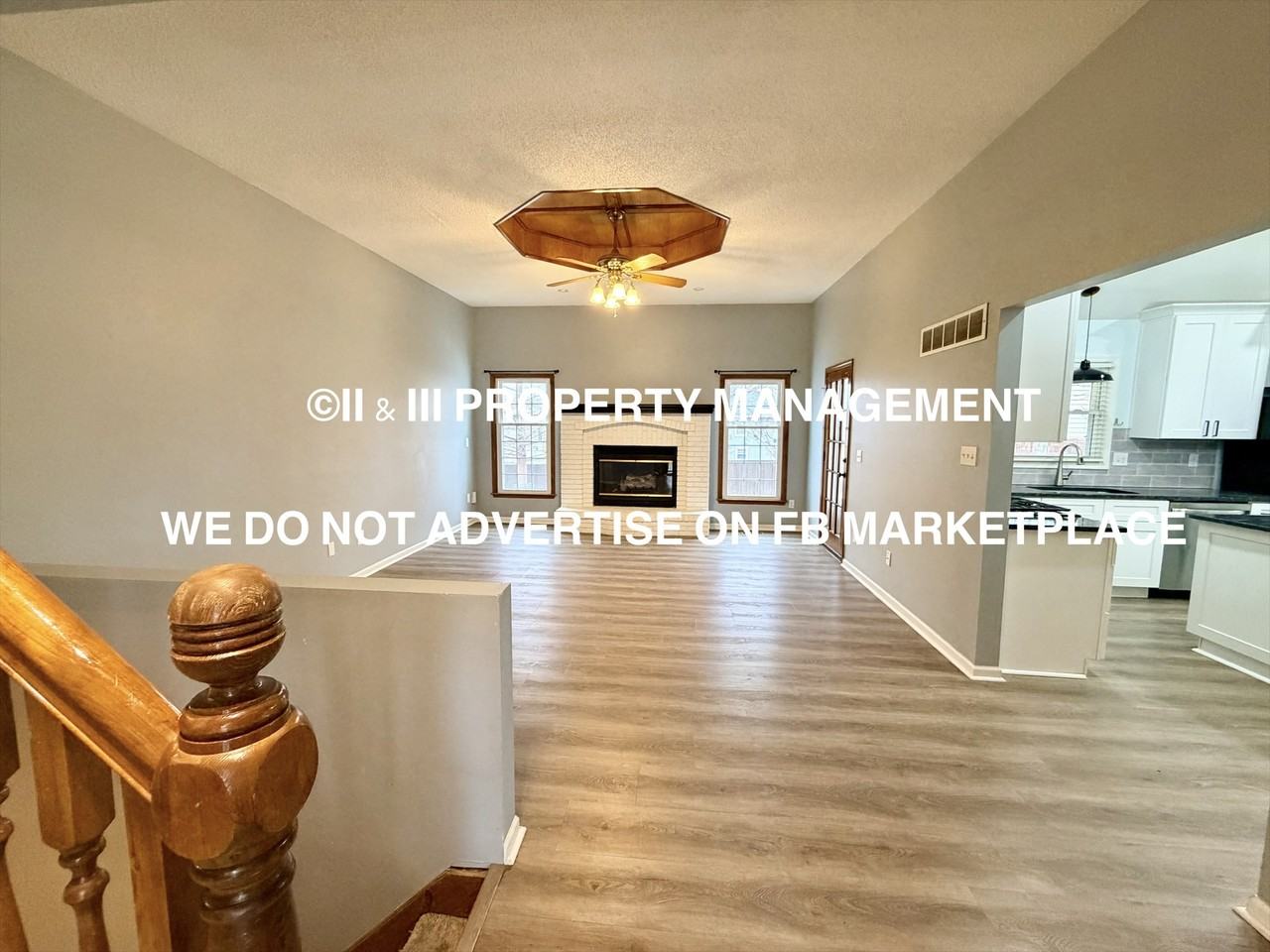 1213 Ne Ball Dr #1 - Photo 3 of 42