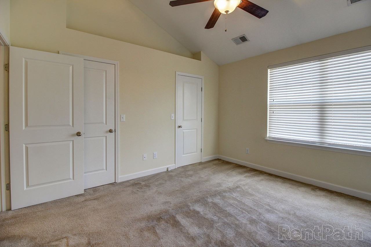 Lincoya - Photo 6 of 13