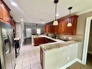 283 Meadowview Ln #1 - Photo 4 of 10