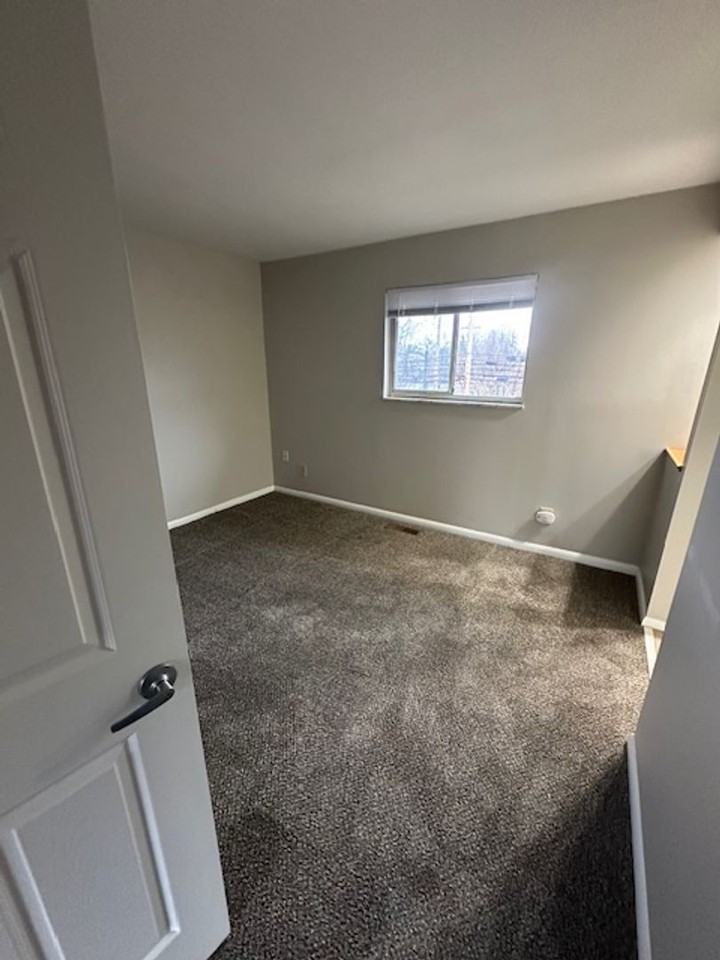 1989 W 5th Ave - Photo 7 of 16