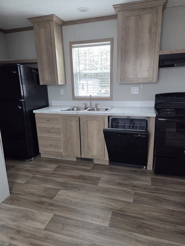 103 Lakisha Ct #103 - Photo 3 of 9