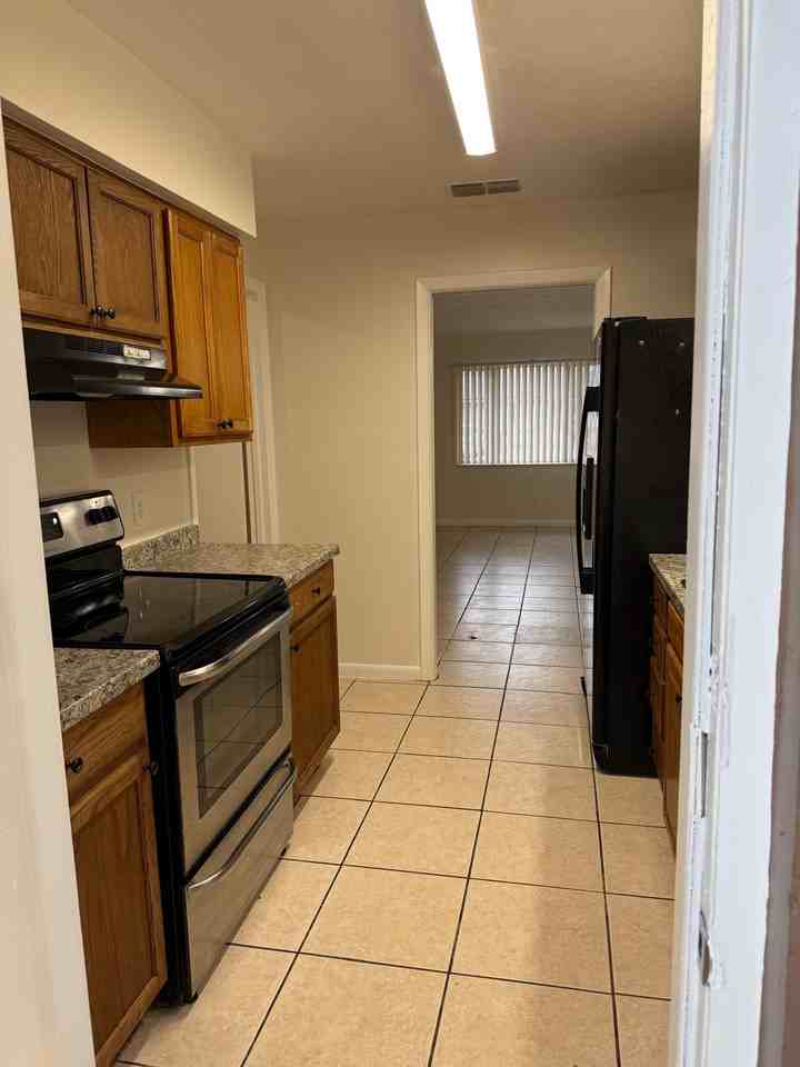 5915 Nw 23rd Ter #2 - Photo 3 of 17