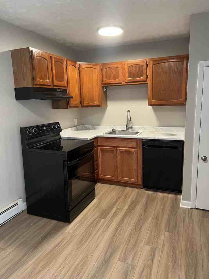 134 Cedar Point Rd - Photo 4 of 5