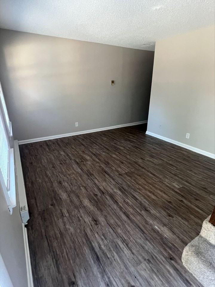 134 Cedar Point Rd - Photo 5 of 5