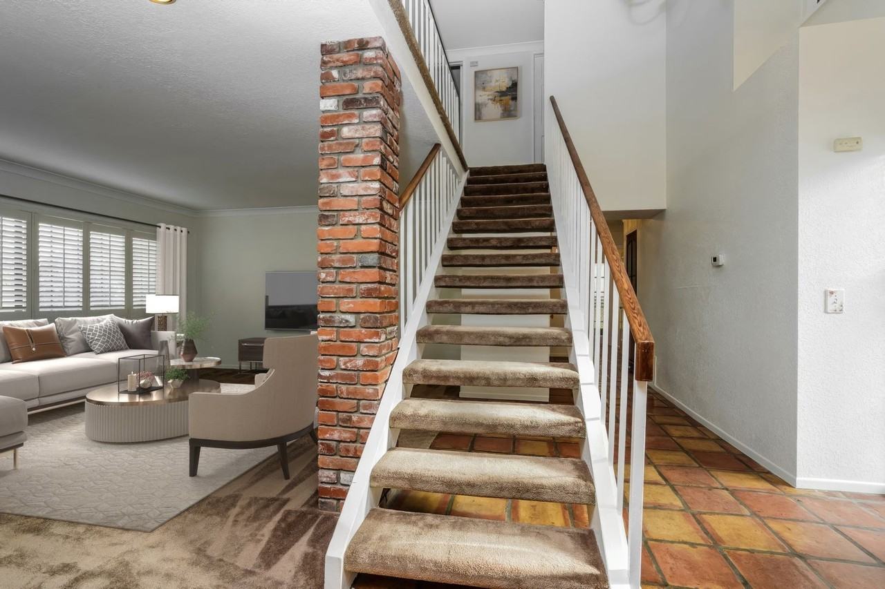 4571 Amberwood Ave - Photo 7 of 50