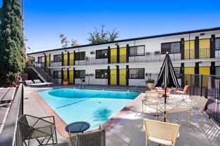 1300 W Olive Ave #L - Photo 1 of 1