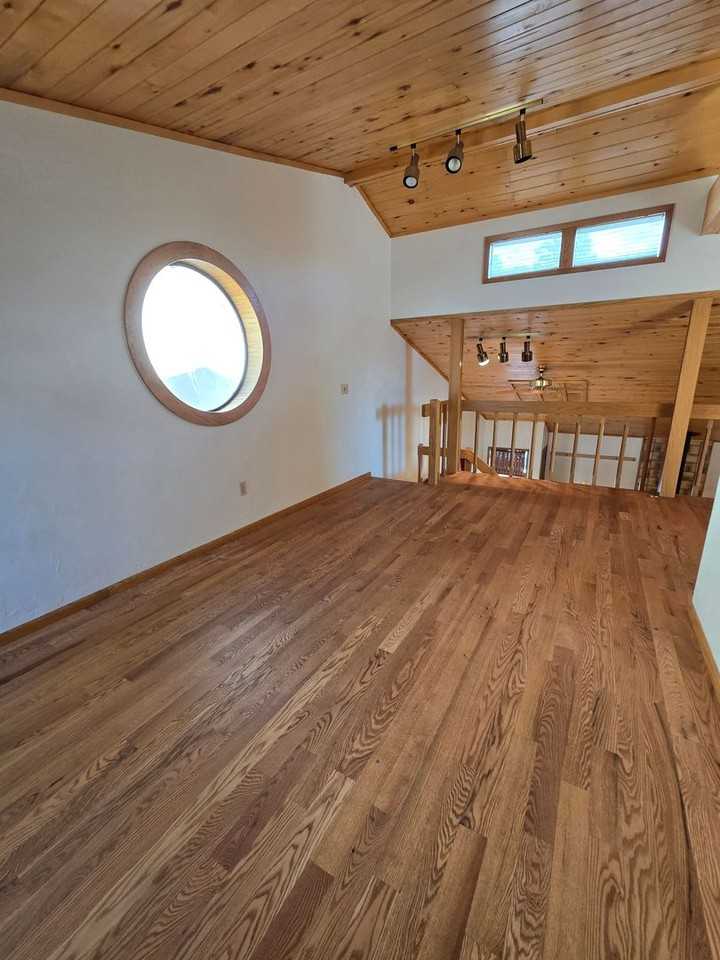 1288 Cloud Cap Ave #4 - Photo 3 of 6