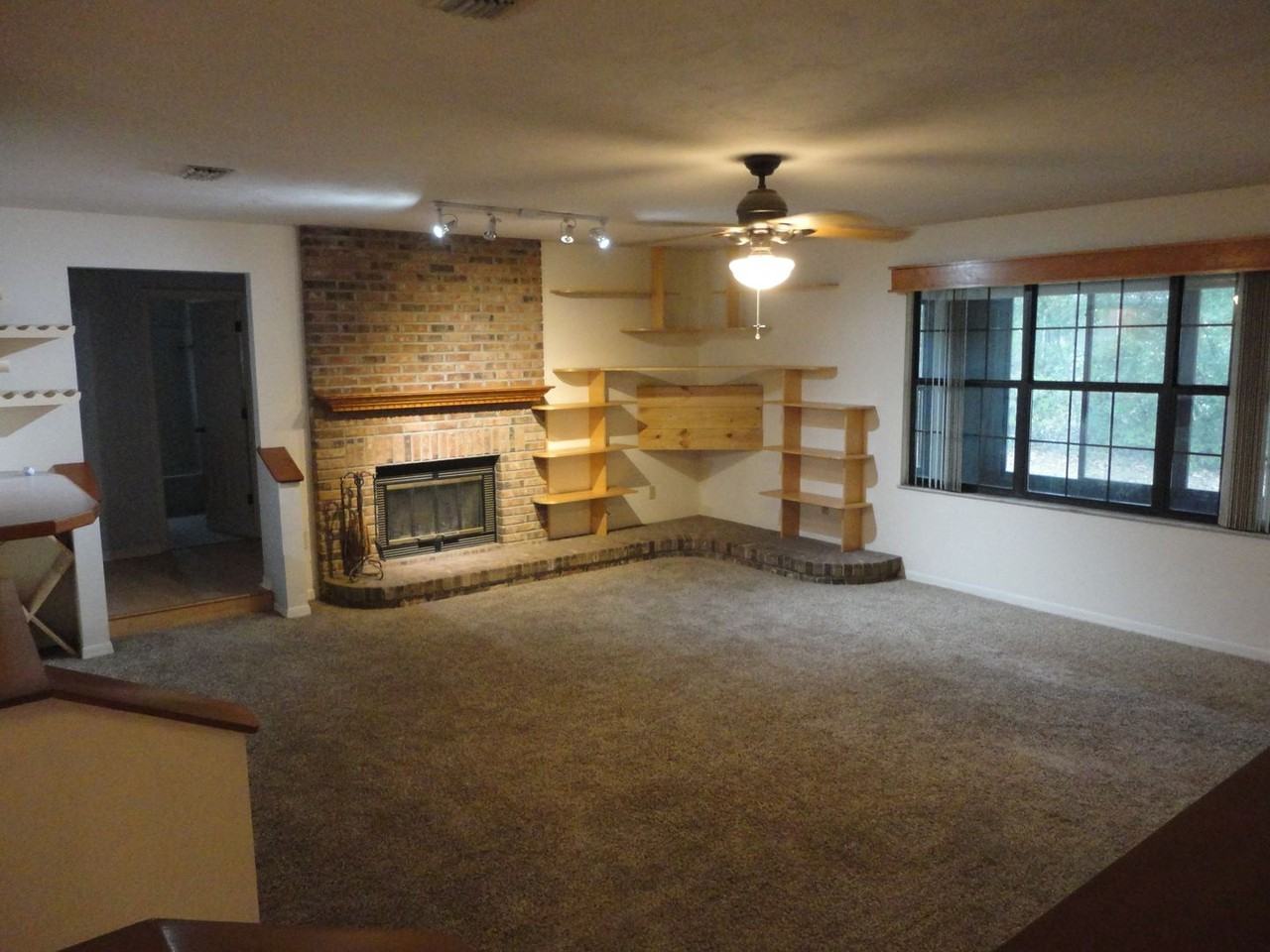 7823 Sw 9th Pl - Photo 3 of 17