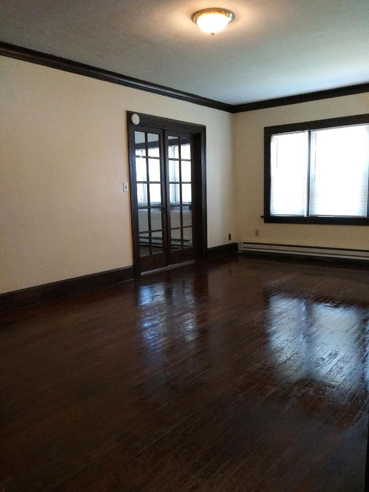 222 N 5th St - Photo 6 of 9