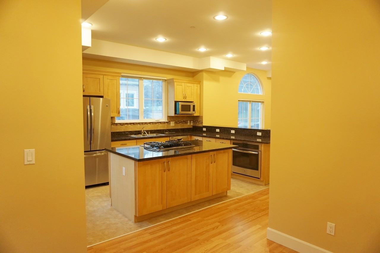 Milano Townhomes - Photo 4 of 20