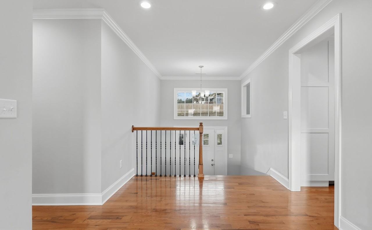 7063 Brady Dr - Photo 3 of 16