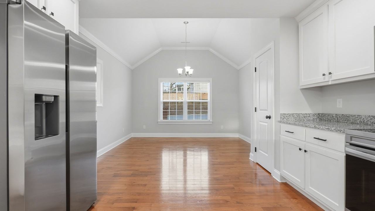 7063 Brady Dr - Photo 6 of 16