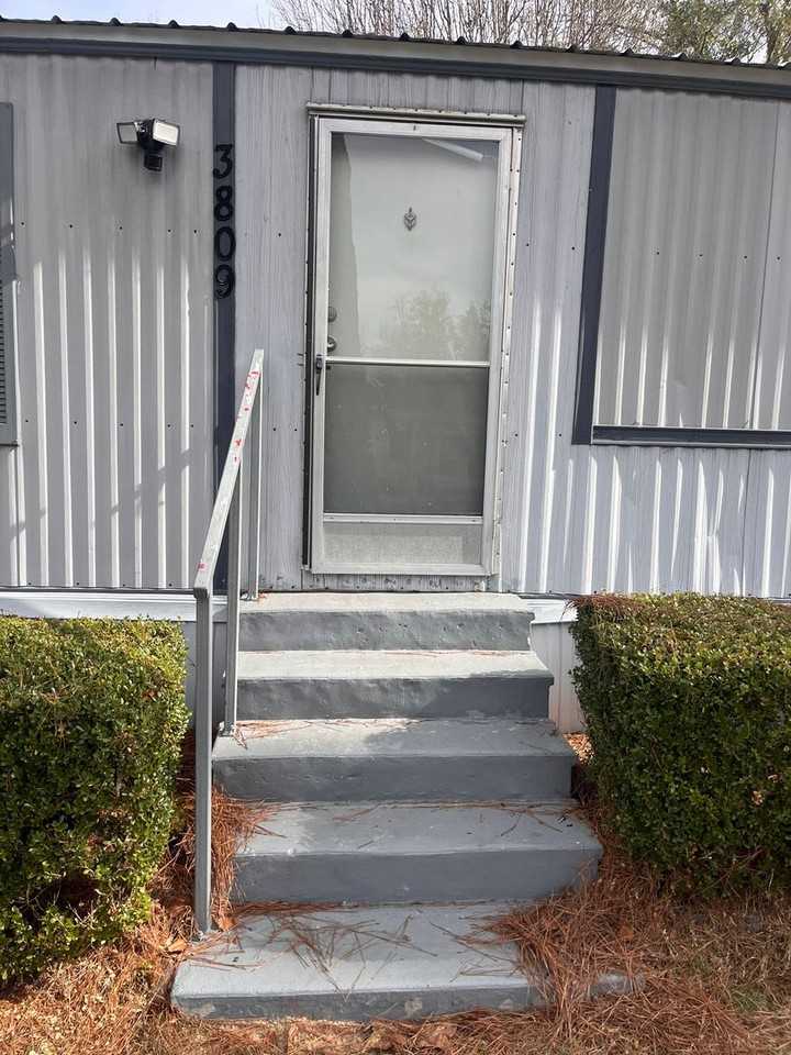 3809 Fawns Way - Photo 2 of 22