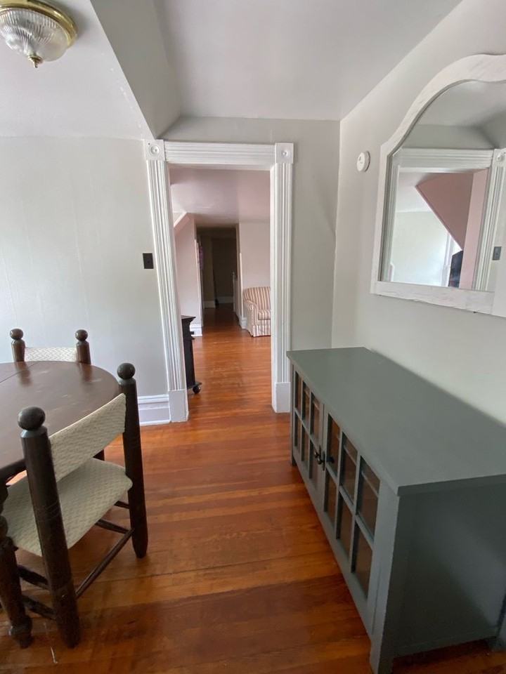 1113 Lincoln Ave - Photo 3 of 8