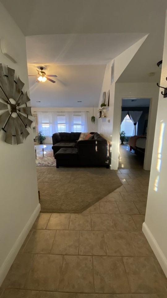 123 Sycamore Dr - Photo 2 of 32