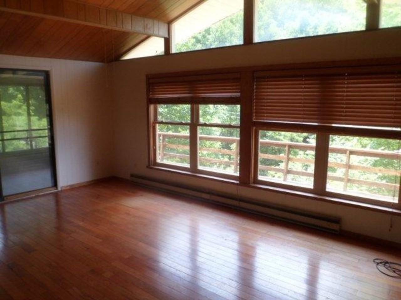 1349 Firefly Rd - Photo 2 of 11